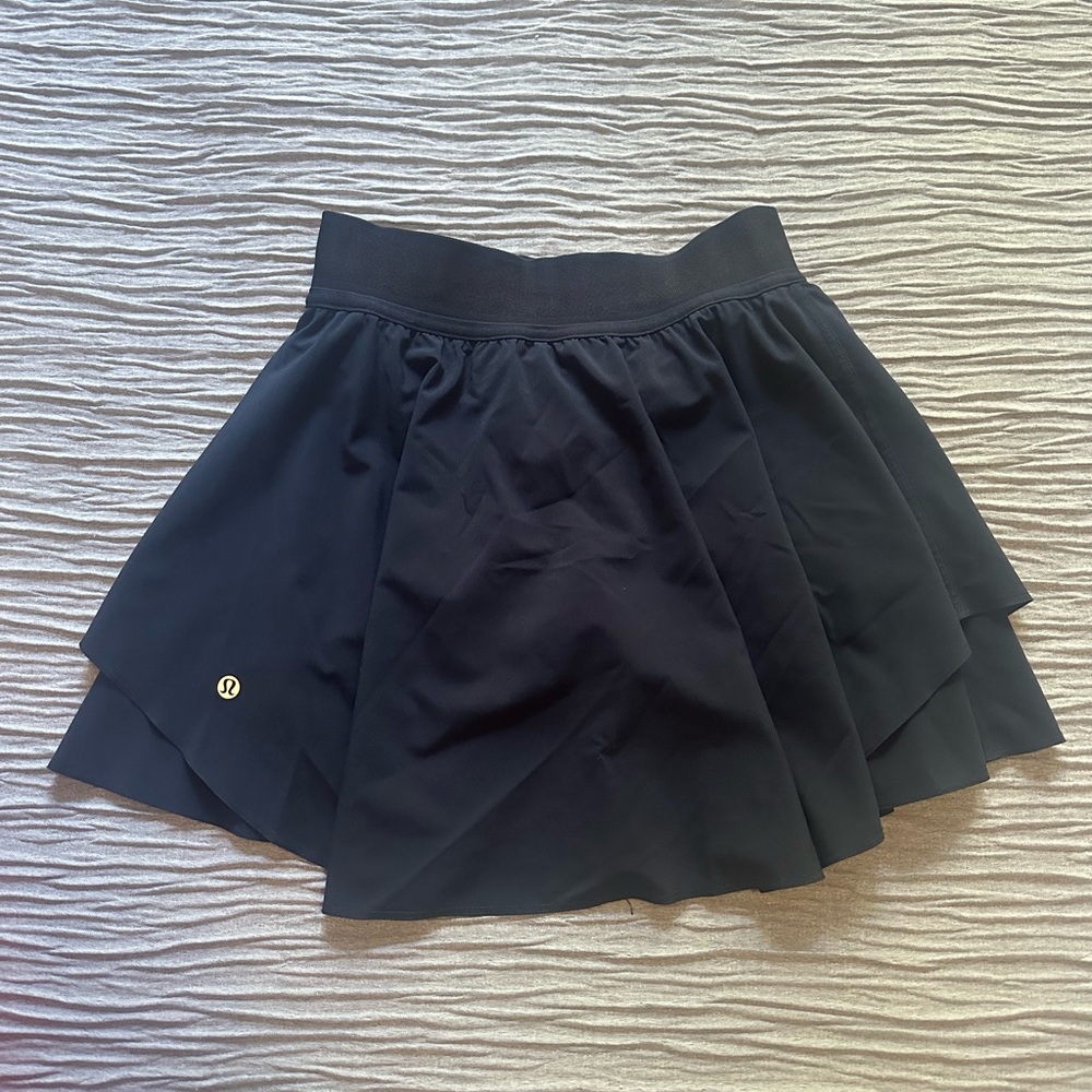 Lululemon Court Rival High Rise Skirt *Tall, Size 4, True Navy